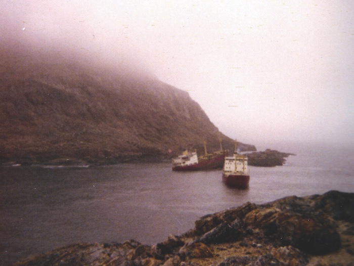 The Canadian Coast Guard vessel Griffon tries hauling the Minna off the rocks. COURTESY Steve Grant
