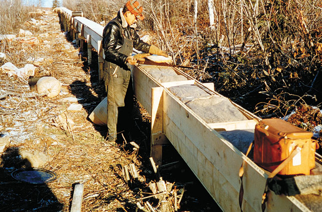 NWT Archives/Curtis Merrill fonds/N-1992-192: 0277