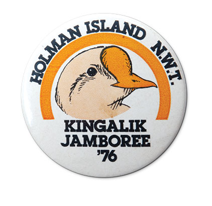 Holman Island was changed in 2006 to Ulukhaktok (Inuinnaqtun: ‘the place where ulu parts are found’).
